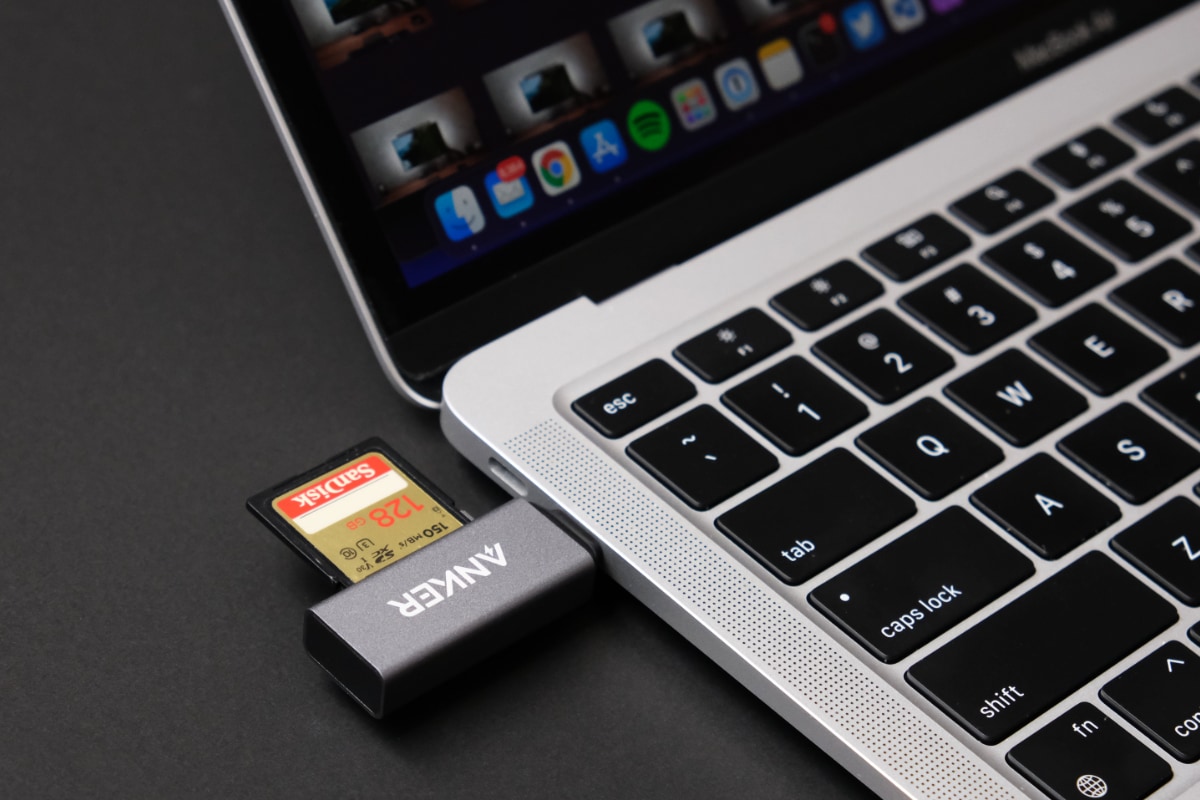 Anker USB-C 2in1カードリーダー レビュー】MacBookやiPadでSD使いたいならコレ！ - CHASUKE.com